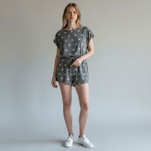 Antistar Solid Gray Shoer Sleeve Romper Round Neck Star pattern with pockets S